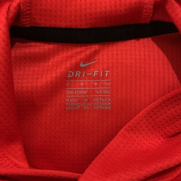 WIN Nike long sleeve shirt with hood. Dri fit. - Picture 2 of 3